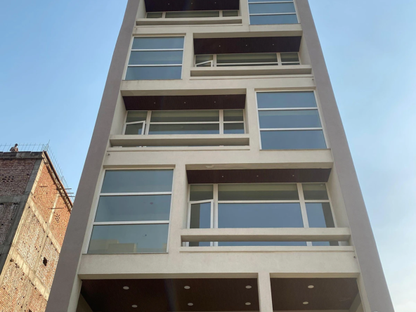 4 Marla Complete Commercial Plaza For Rent DHA Lahore-