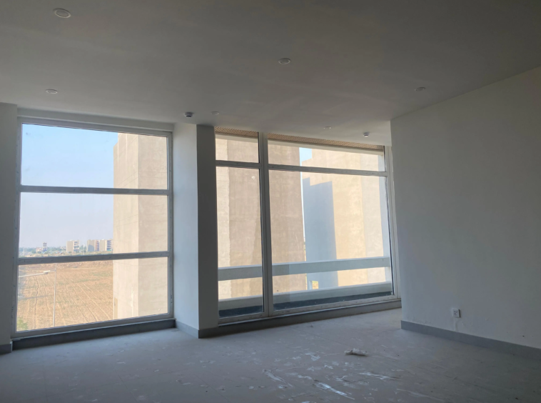 4 Marla Complete Commercial Plaza For Rent DHA Lahore-