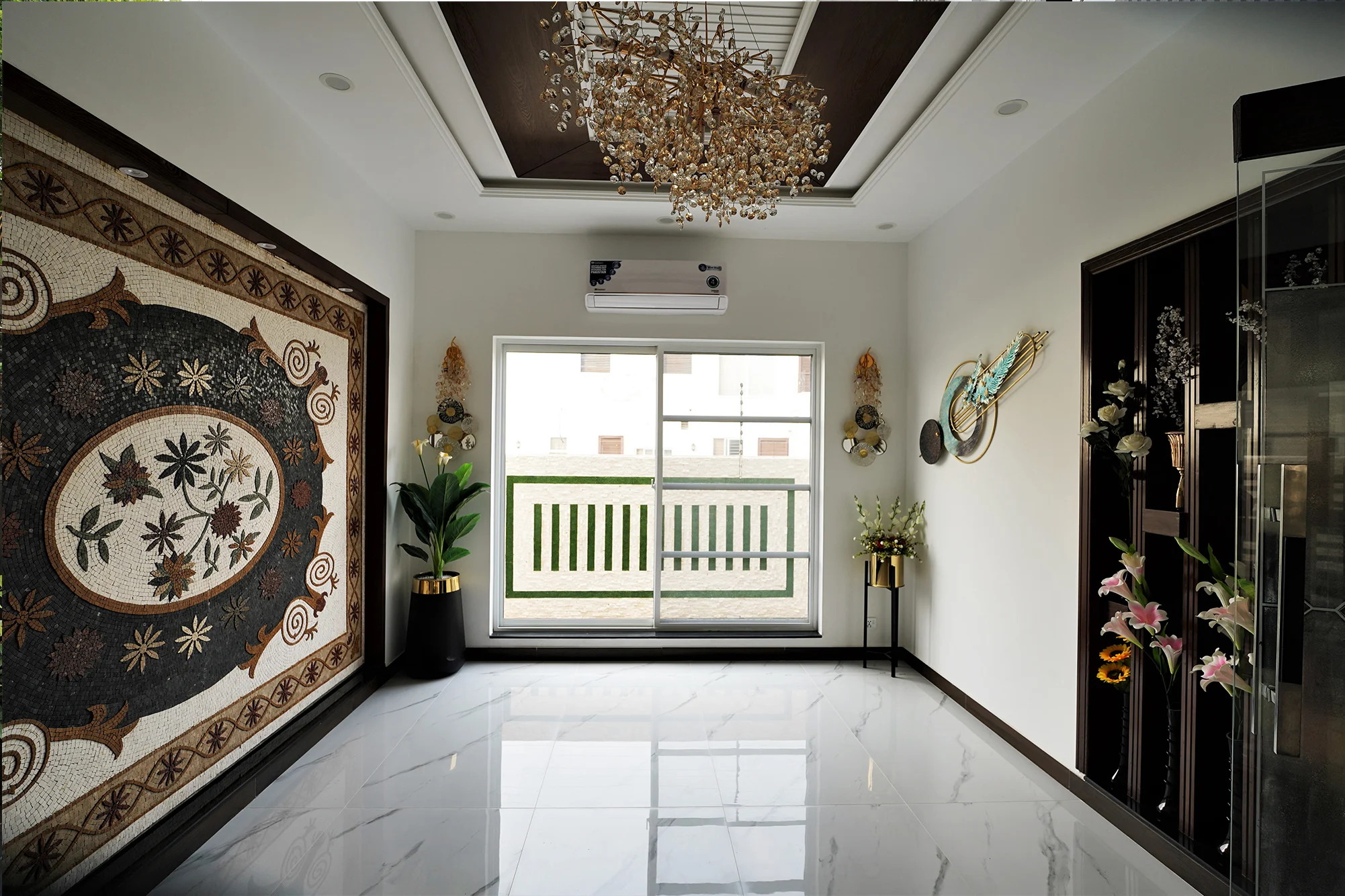 1 Kanal Luxury Fully Automatic Home