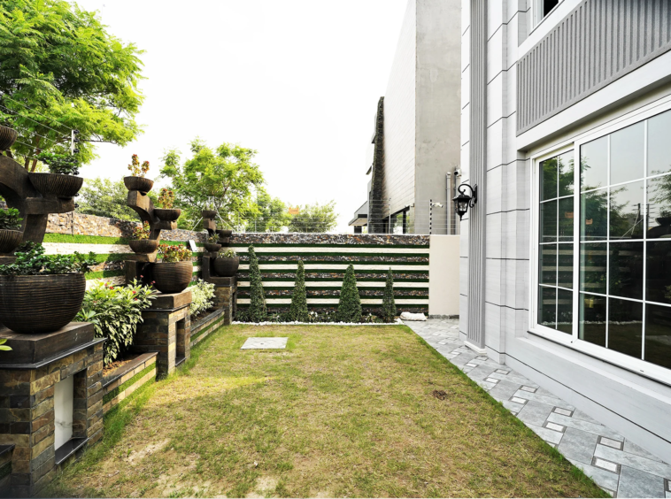 1 Kanal Luxury Fully Automatic Home