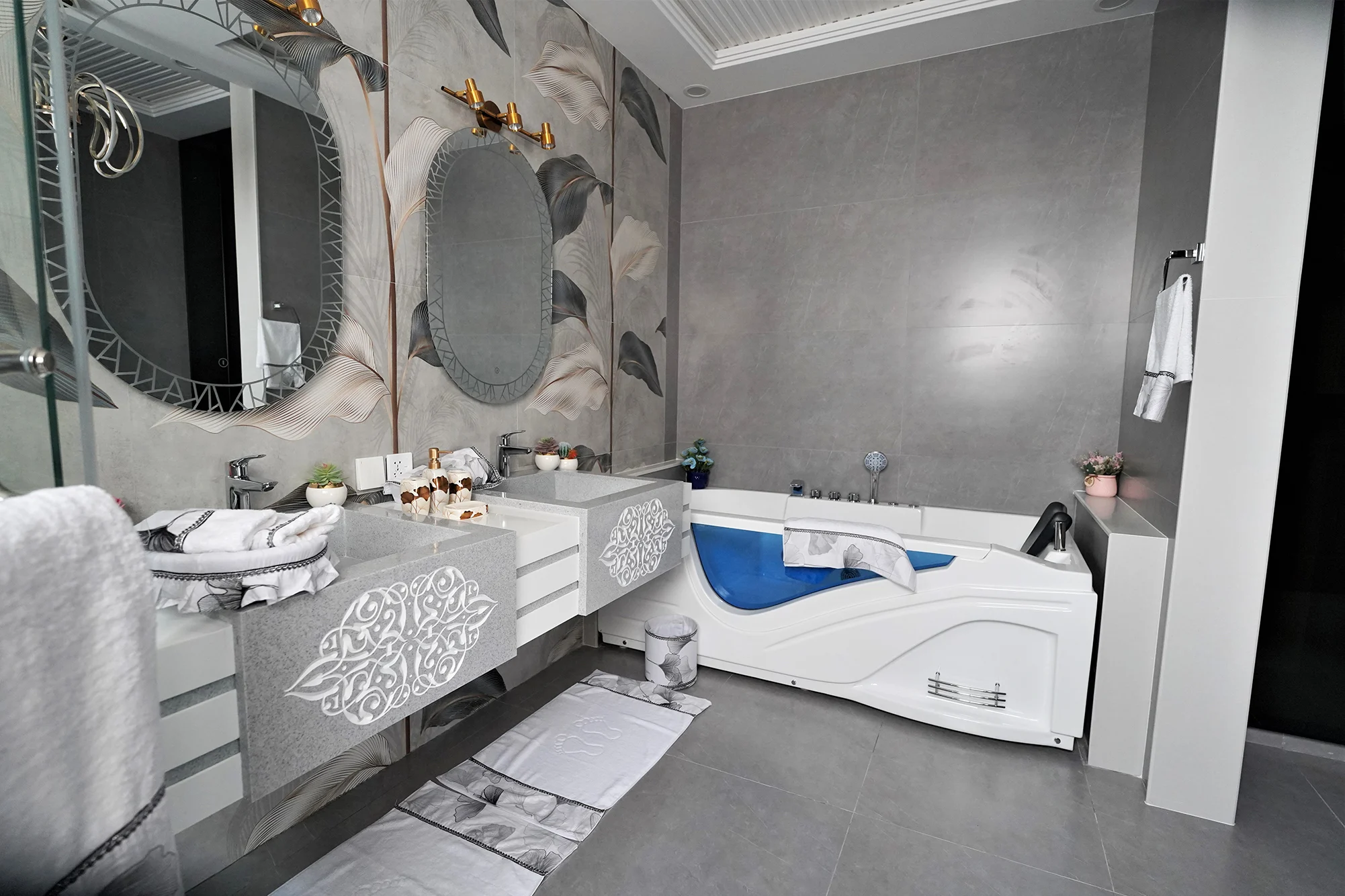 1 Kanal Luxury Fully Automatic Home