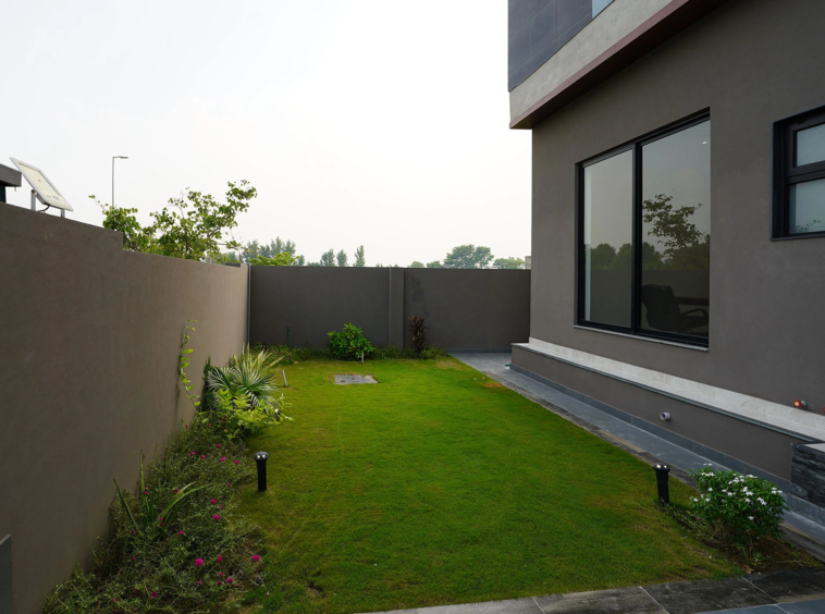 1 Kanal Modern House for Sale in DHA