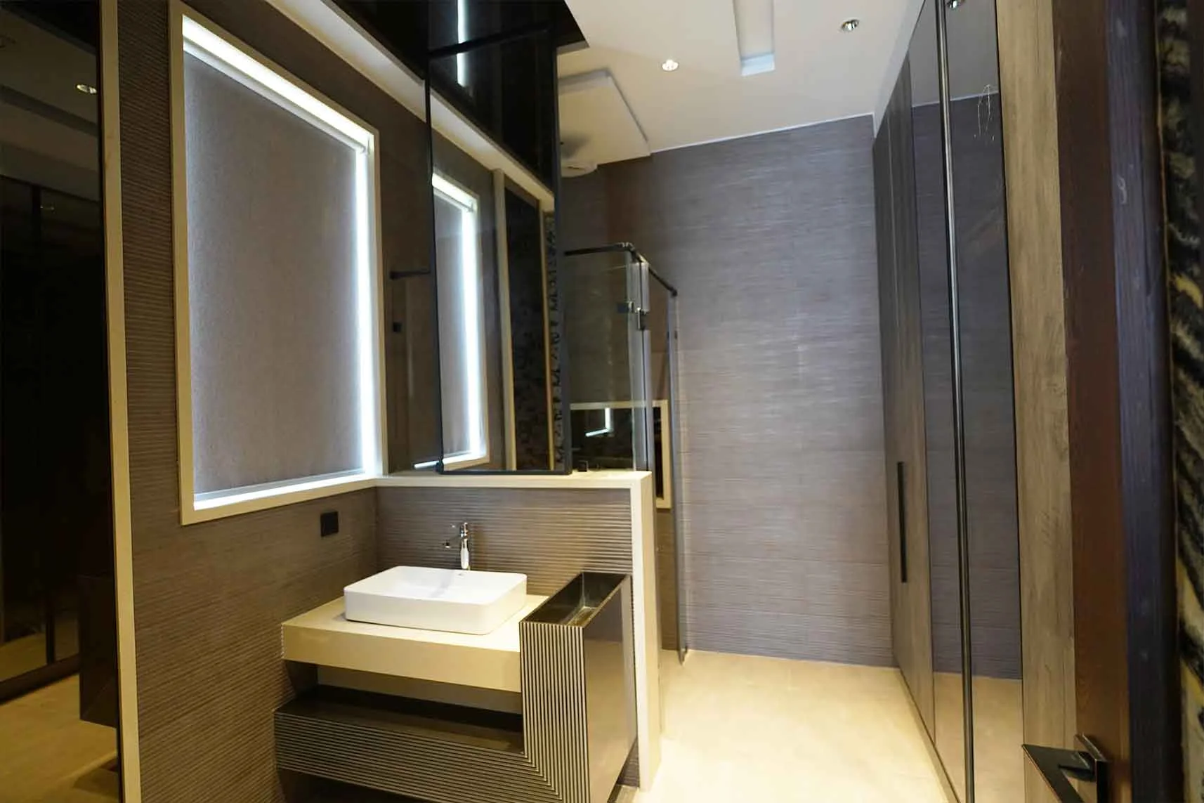 1 Kanal Modern Style luxury House for Sale in DHA Phase 6