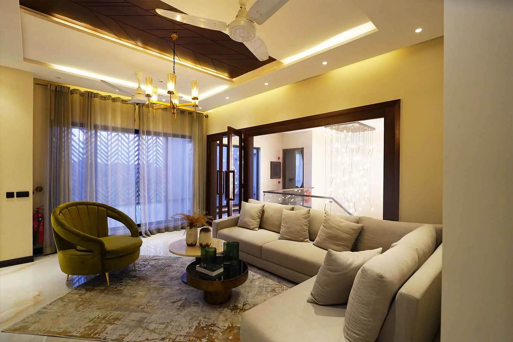 1 kanal Fully Furnished Corner House