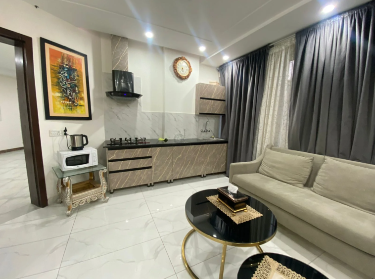 Apartment for Rent in Gulberg Lahore