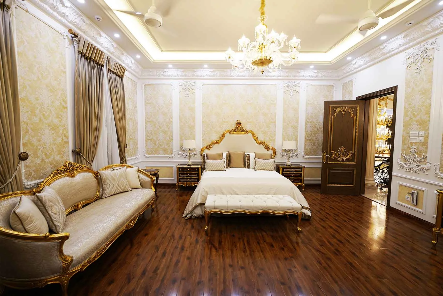 2 Kanal Fully Furnished Luxury House in DHA Lahore