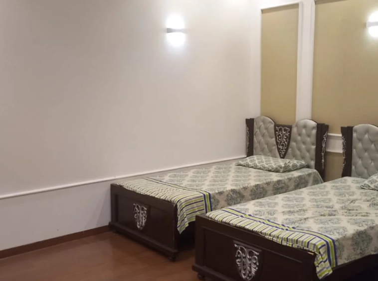 Beautiful Luxury Home for Rent DHA Phase 6 Lahore