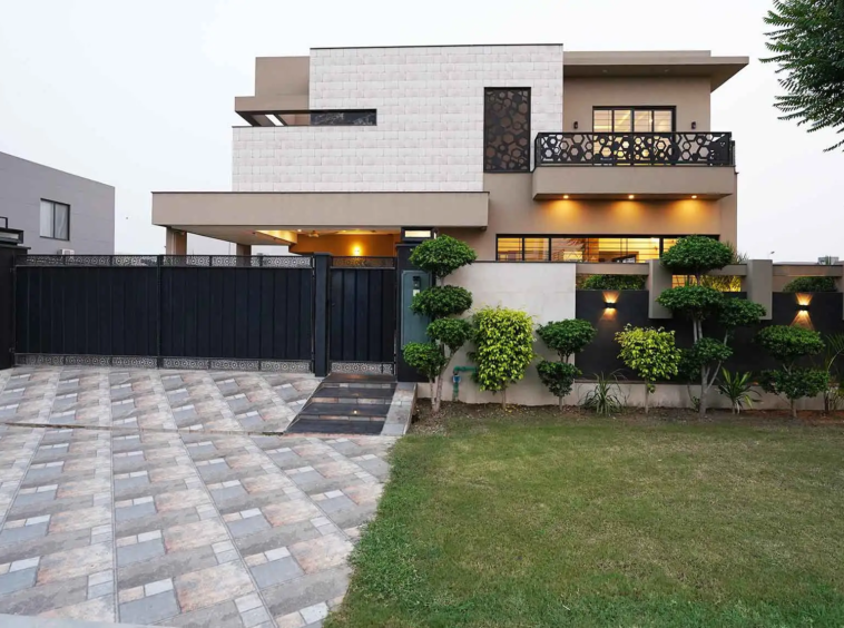 Stunning 1 Kanal House for Sale in DHA Phase 7 Lahore