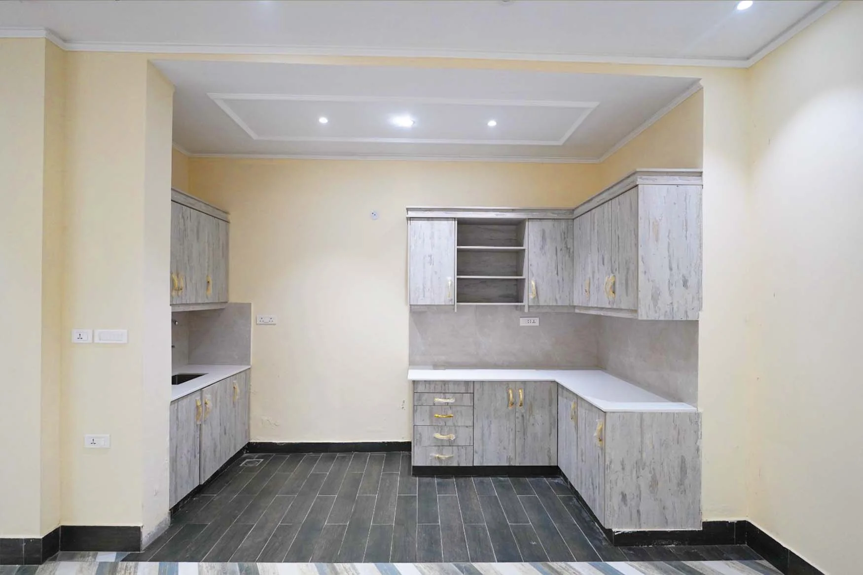 1 Kanal House for Sale in DHA Phase 7 Lahore