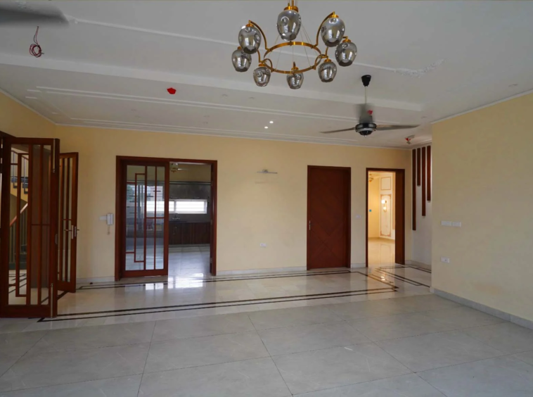 1 Kanal House for Sale in DHA Phase 7 Lahore