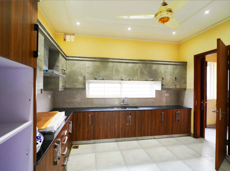 1 Kanal House for Sale in DHA Phase 7 Lahore