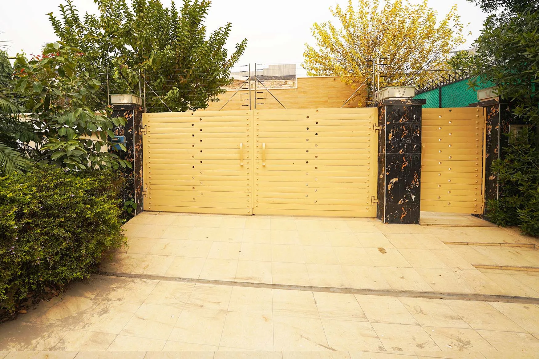 Stunning 2 Kanal House For Sale in Phase 8 DHA Lahore