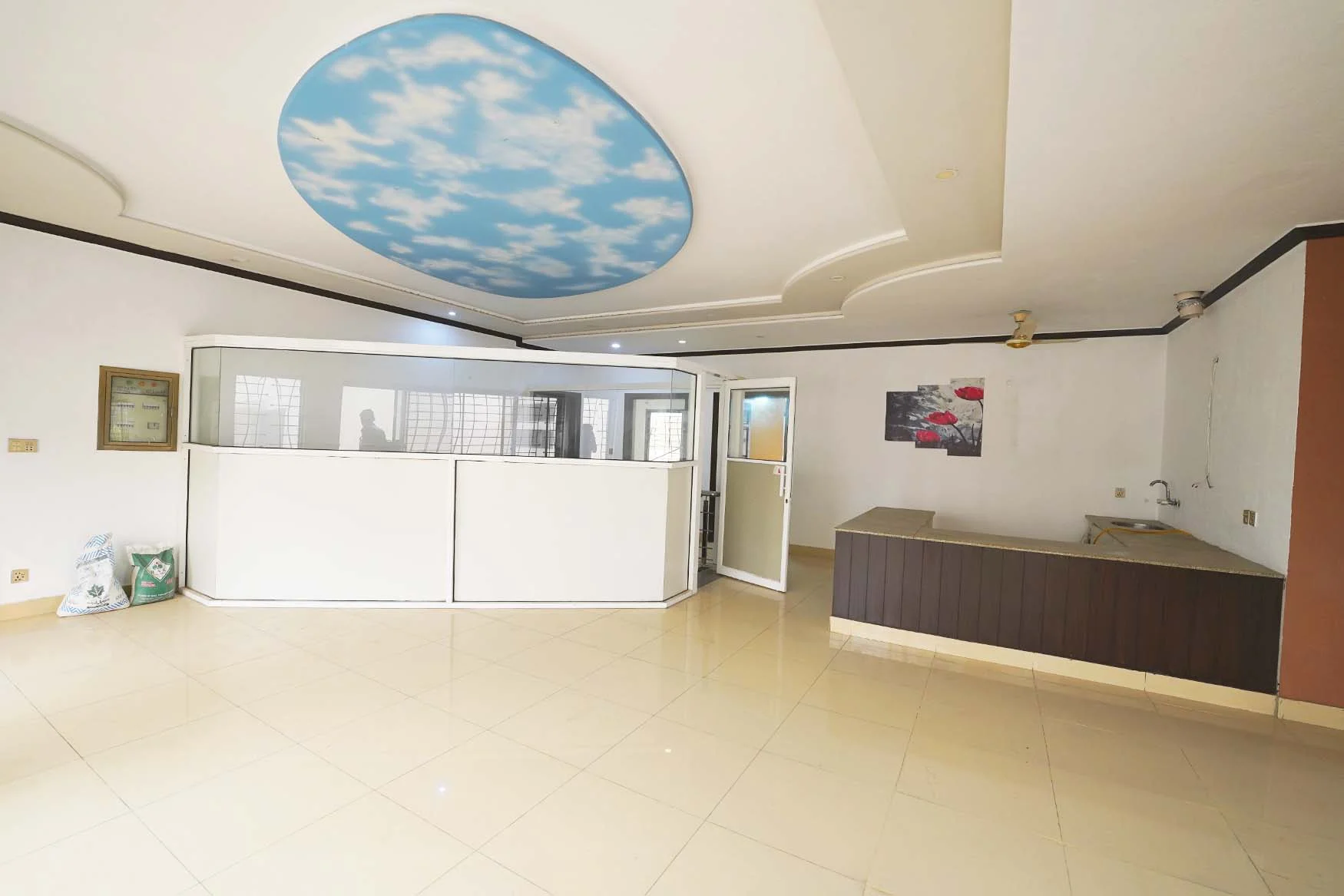 Stunning 2 Kanal House For Sale in Phase 8 DHA Lahore