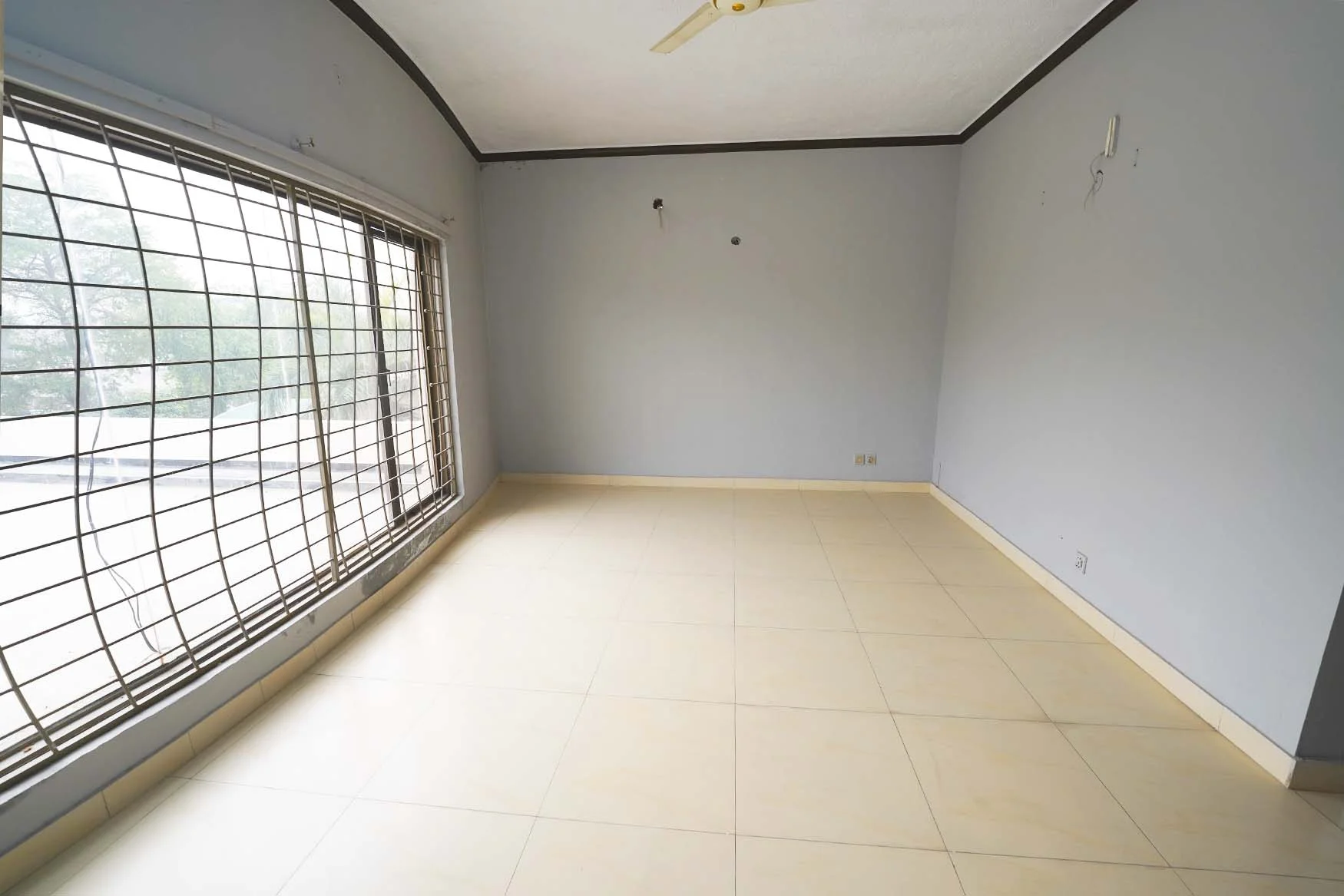 Stunning 2 Kanal House For Sale in Phase 8 DHA Lahore