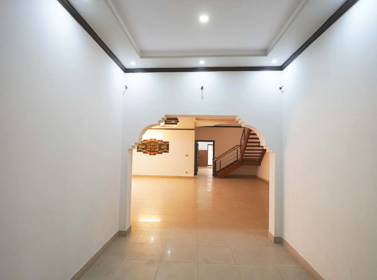 Stunning 2 Kanal House For Sale in Phase 8 DHA Lahore