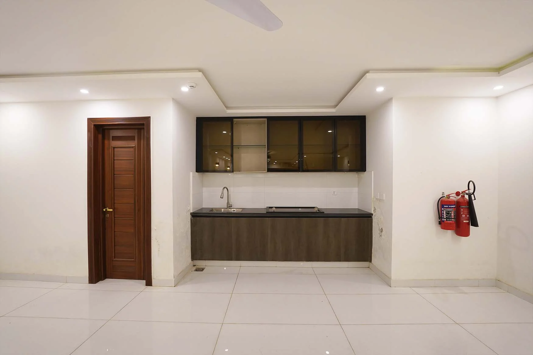 1 Kanal House for Sale in DHA Phase 6 Lahore Spacious & Elegant Living