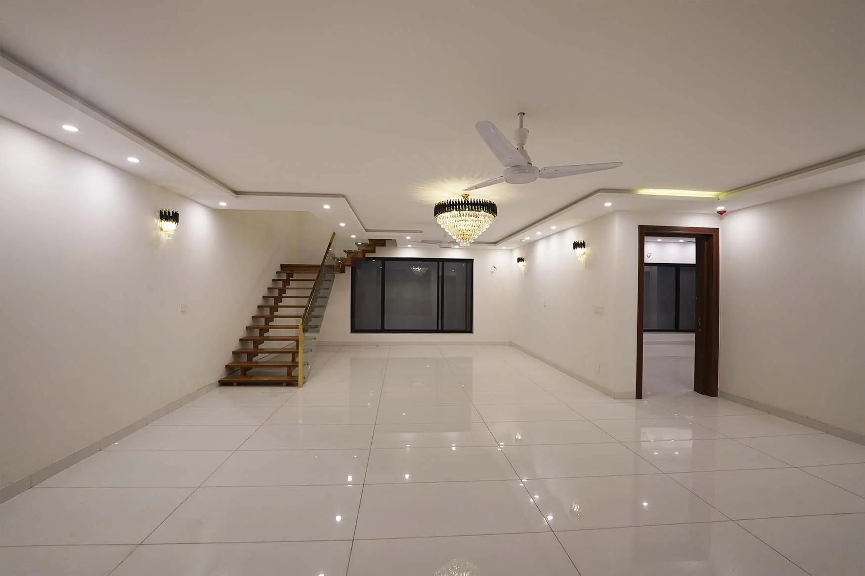 1 Kanal House for Sale in DHA Phase 6 Lahore Spacious & Elegant Living
