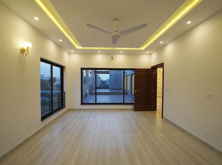 1 Kanal House for Sale in DHA Phase 6 Lahore Spacious & Elegant Living