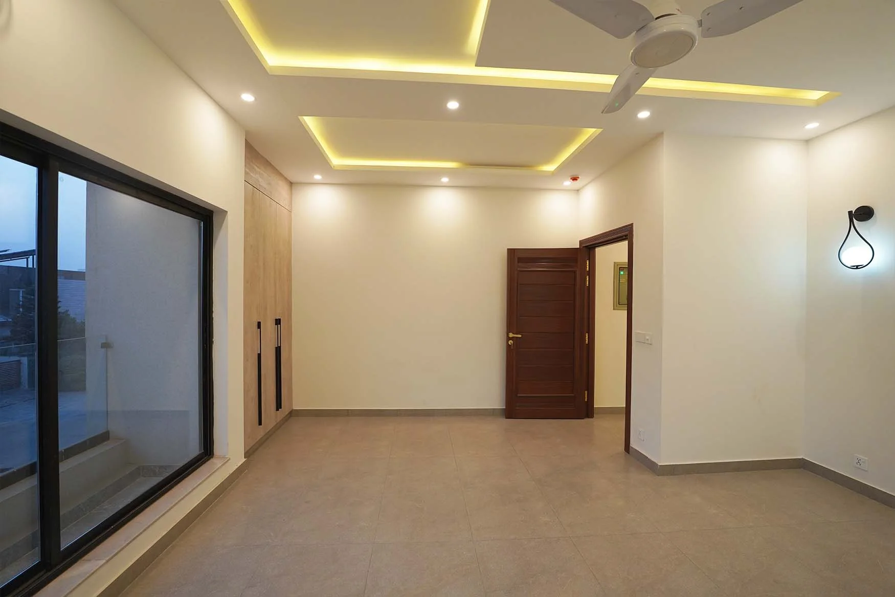 1 Kanal House for Sale in DHA Phase 6 Lahore Spacious & Elegant Living