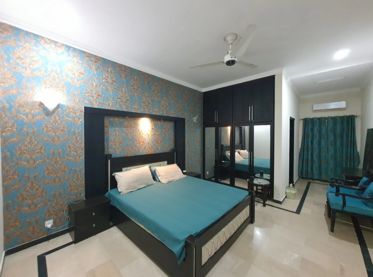 1 Kanal Full House for Rent in DHA Phase 7 Lahore